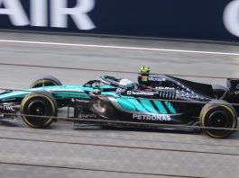 Kimi Antonelli con la Mercedes durante il Gran Premio del Bahrain in Malesia 2026