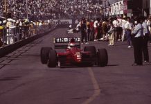 Pirro difende la FIA: «Ci sta che sbagli l’arbitro» Emanuele Pirro con la Dallara della Scuderia Italia al Gran Premio degli Stati Uniti 1991