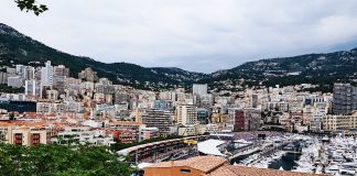 Vista sul porto di Monaco e sul circuito durante il Gran Premio di Monaco 2023
