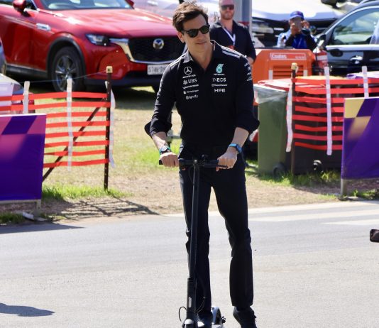 Toto Wolff nel paddock del Gran Premio d'Australia 2026